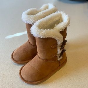 Toddler snow boots